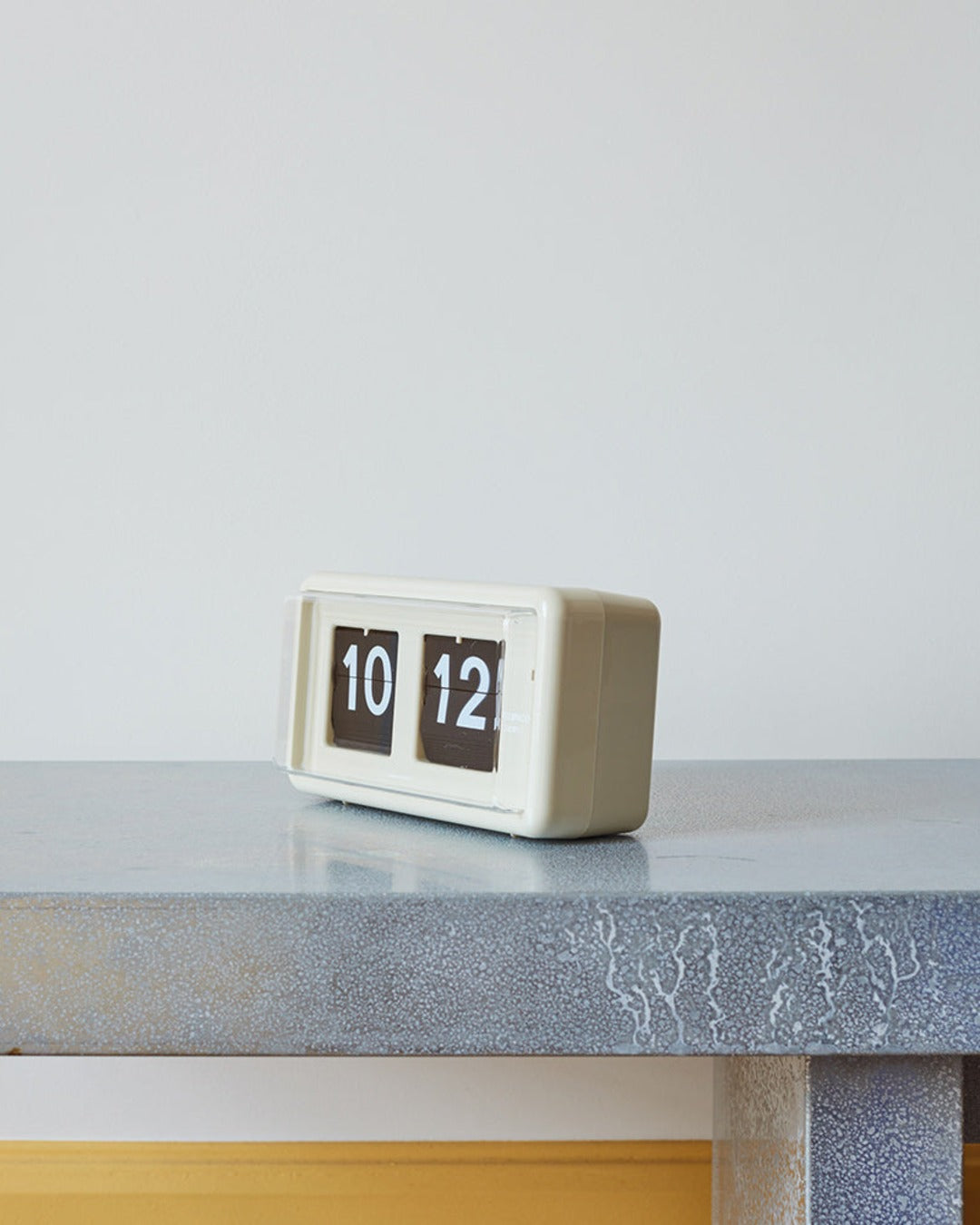 Twemco - Horloge Qt 30 - Beige