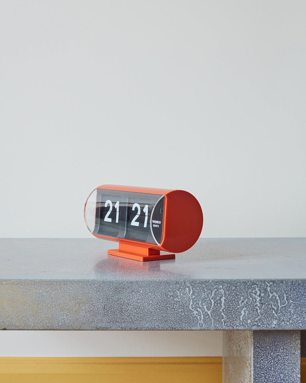 Twemco - Clock QT 30 - Orange