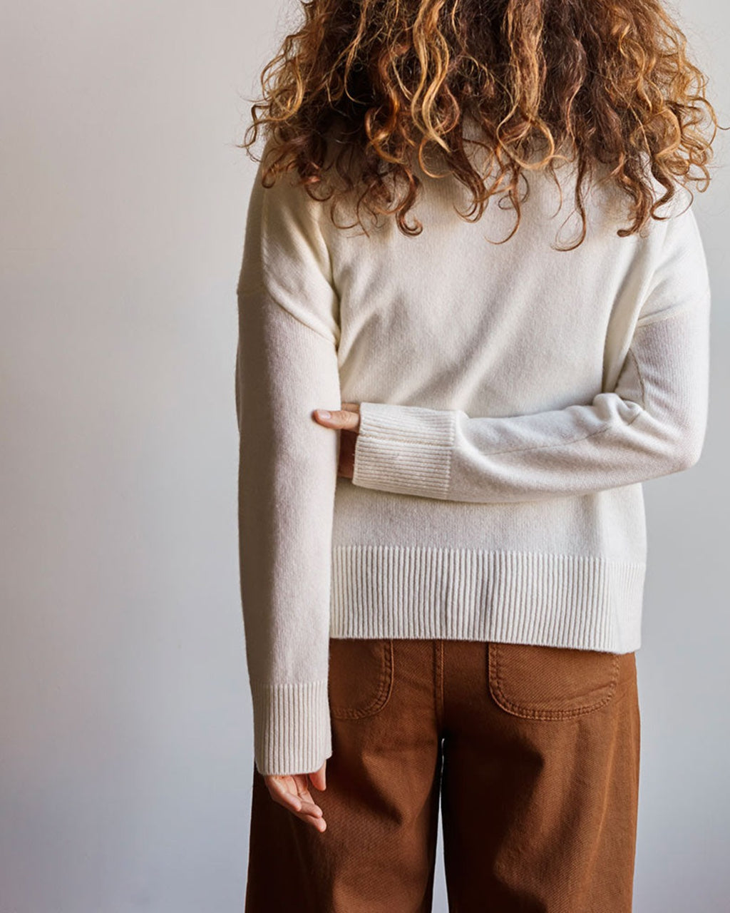 Merci - chimney collar cashmere jumper - Off White