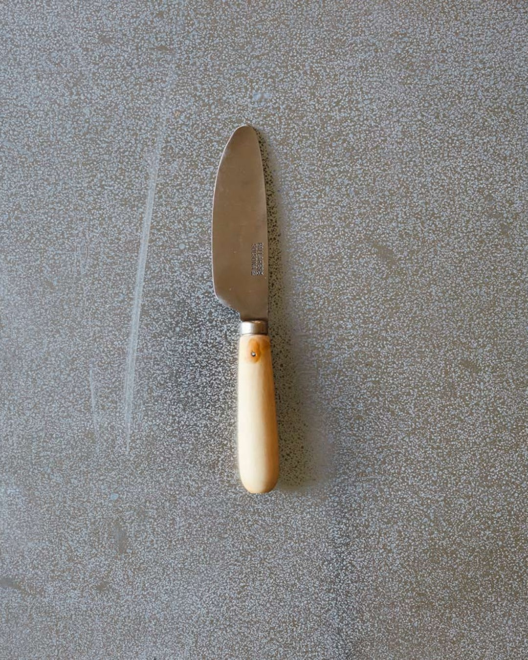 Pallares Solsona - Spreader with boxwood handle - Natural