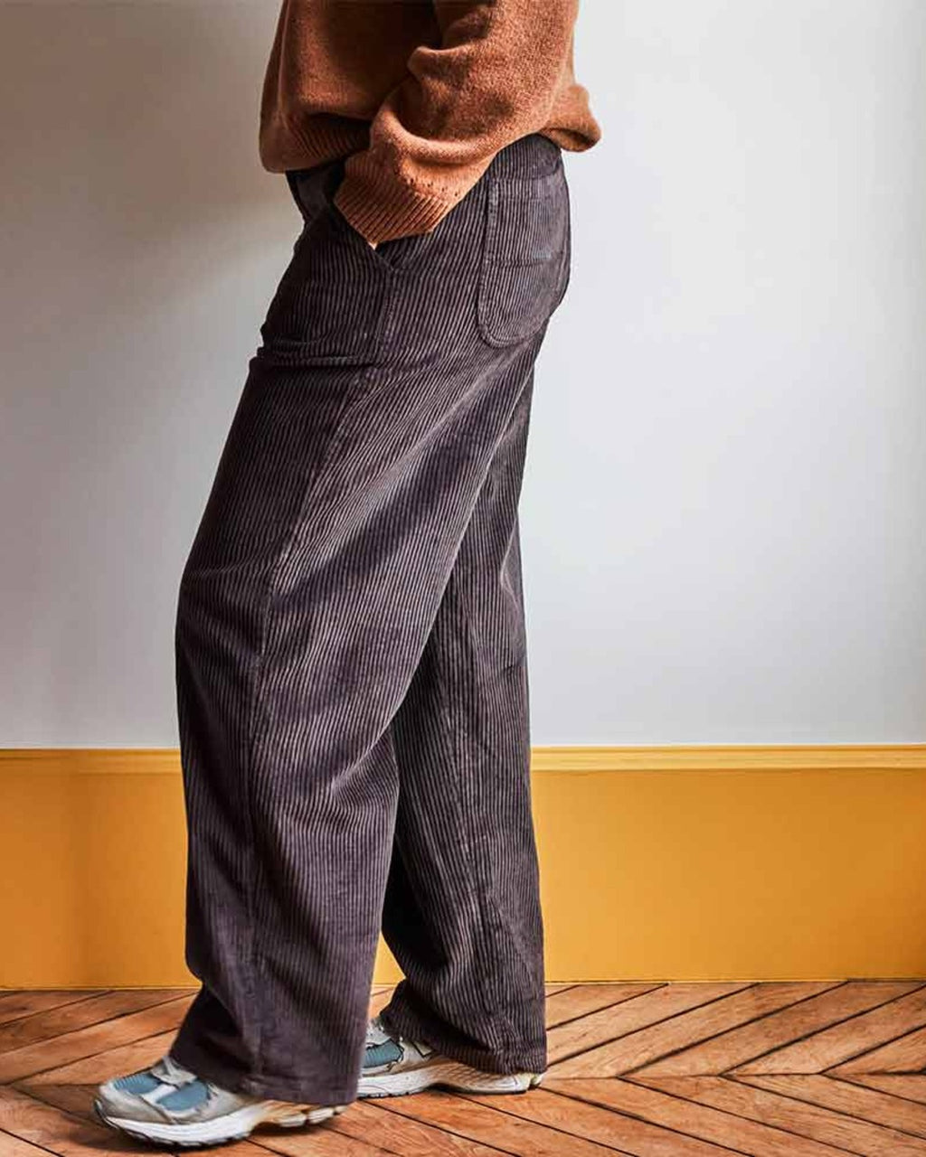 Merci - corduroy pants - Chocolate