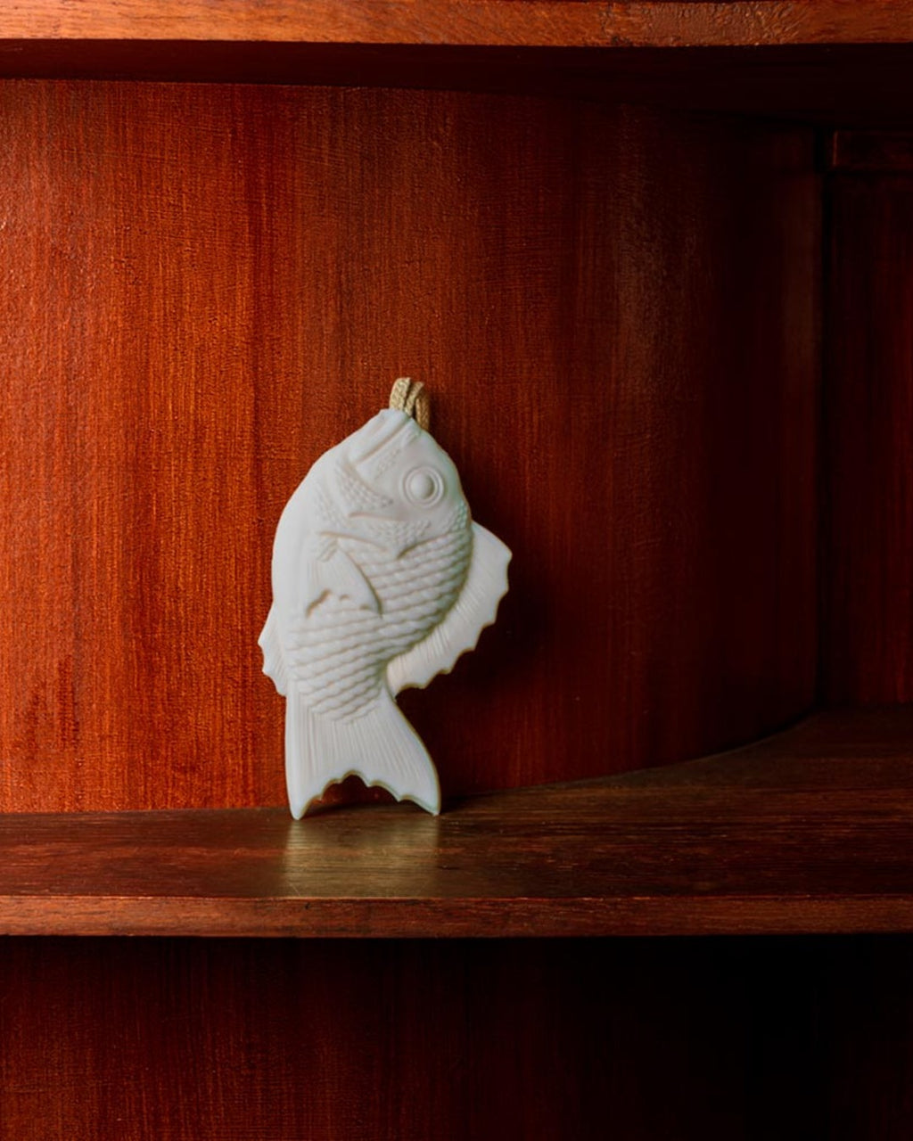 Saikaieu - Fish soap - White