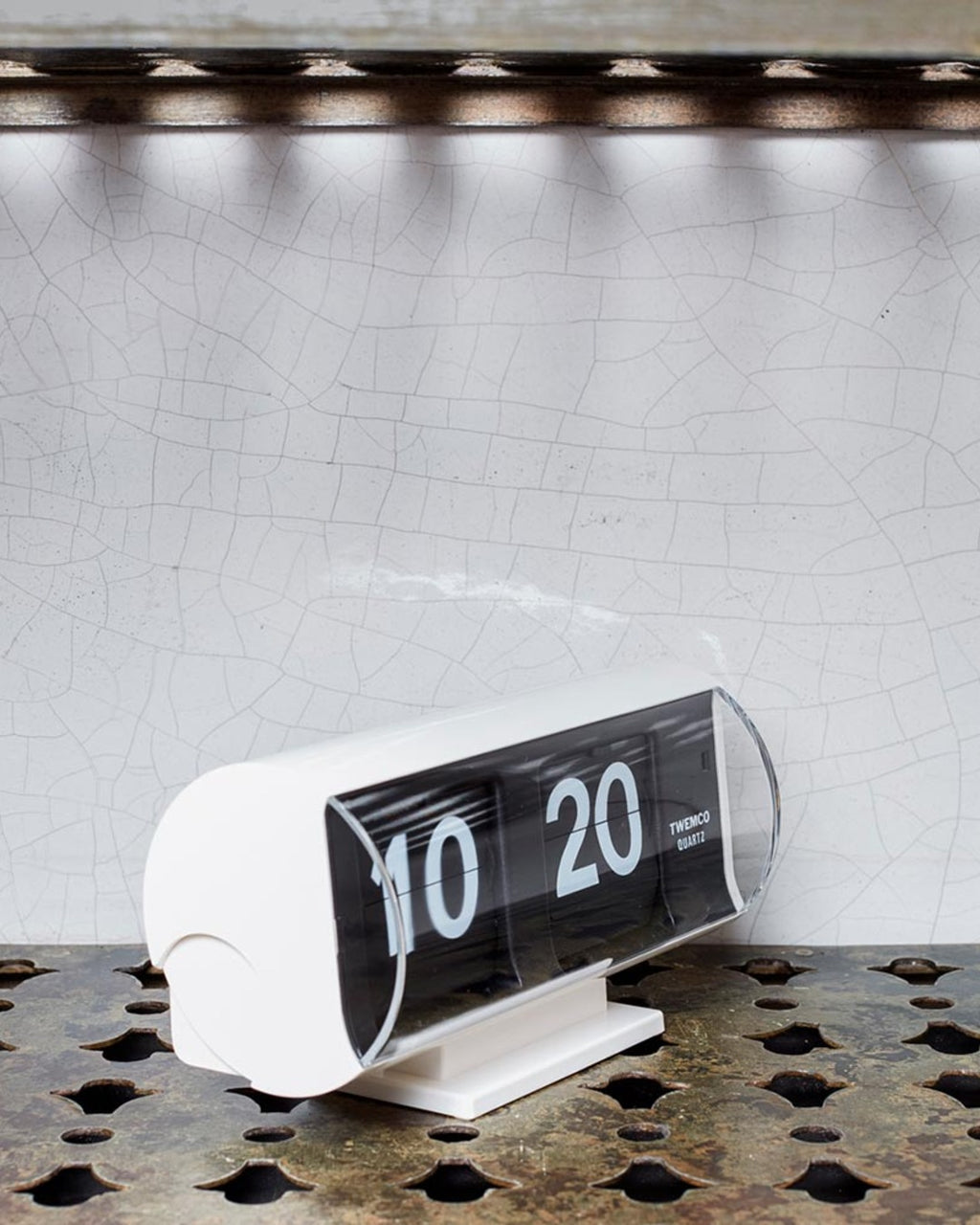 Twemco - Clock QT 30 - White