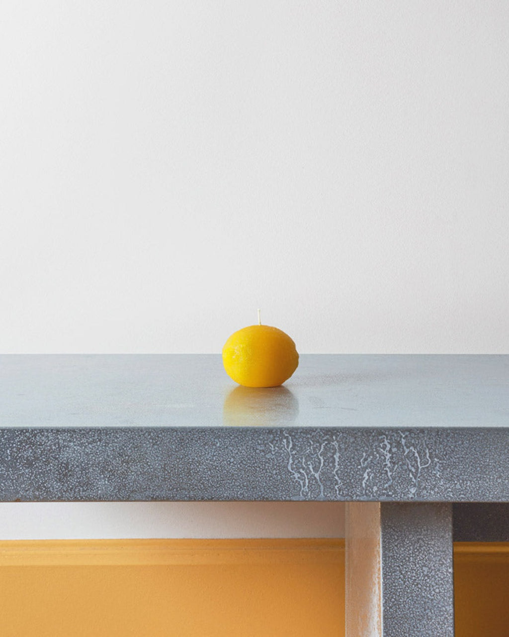 Introna - Candle - Lemon