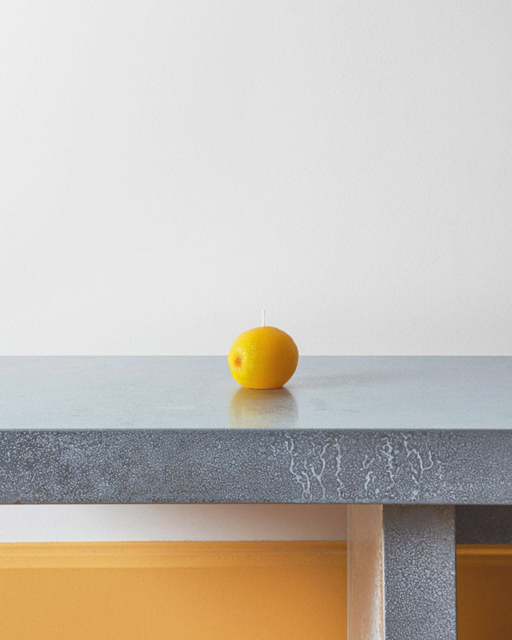 Introna - Candle - Lemon