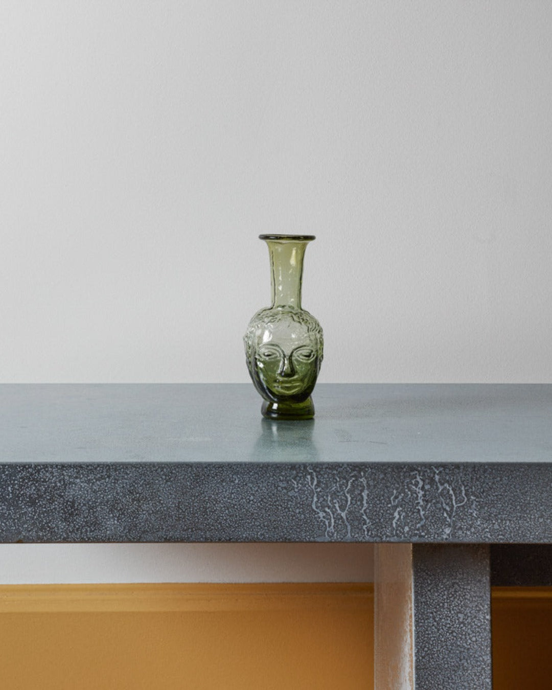 La Soufflerie - Vase Portrait - Olive