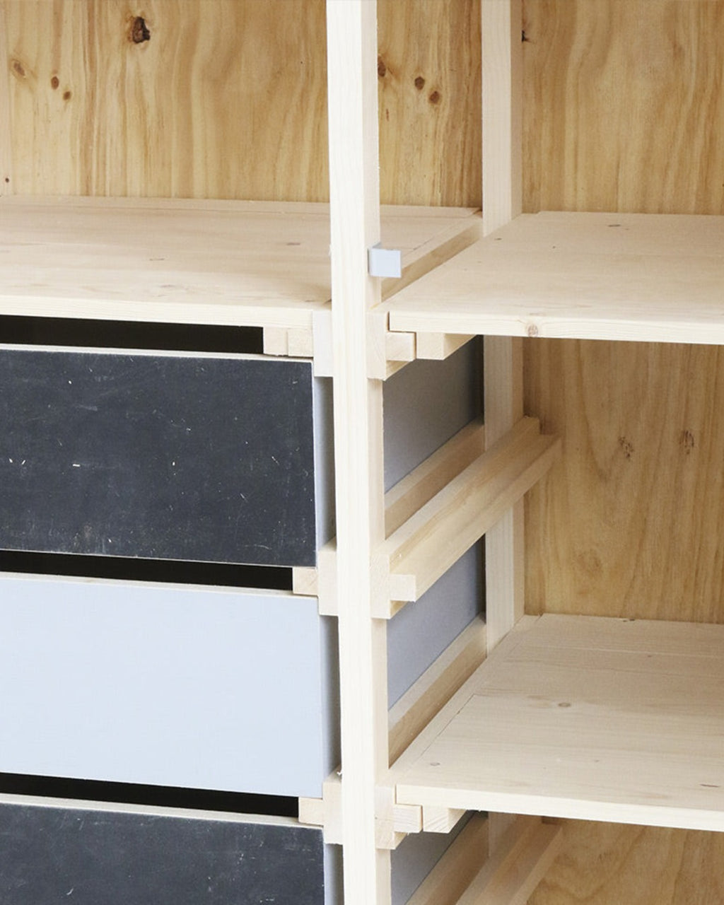 Piet Hein Eek - Scrapwood 2-door cabinet