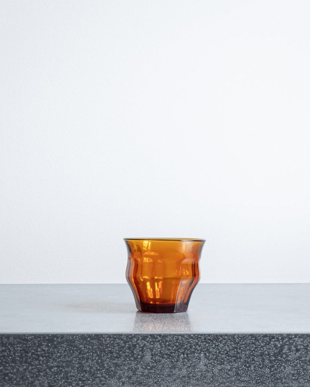 Ensemble London - Tipsy glass - Amber