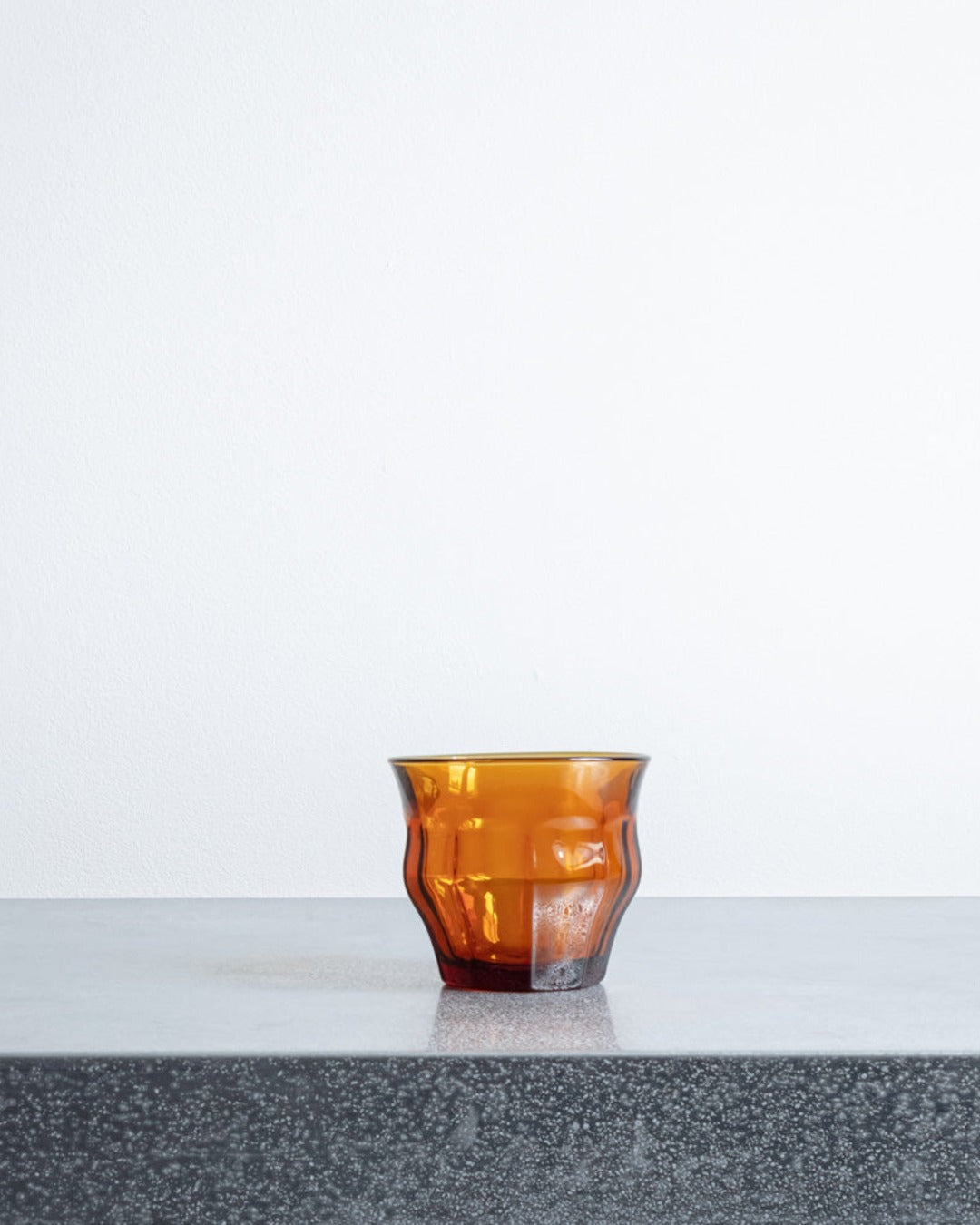 Ensemble London - Tipsy glass - Amber
