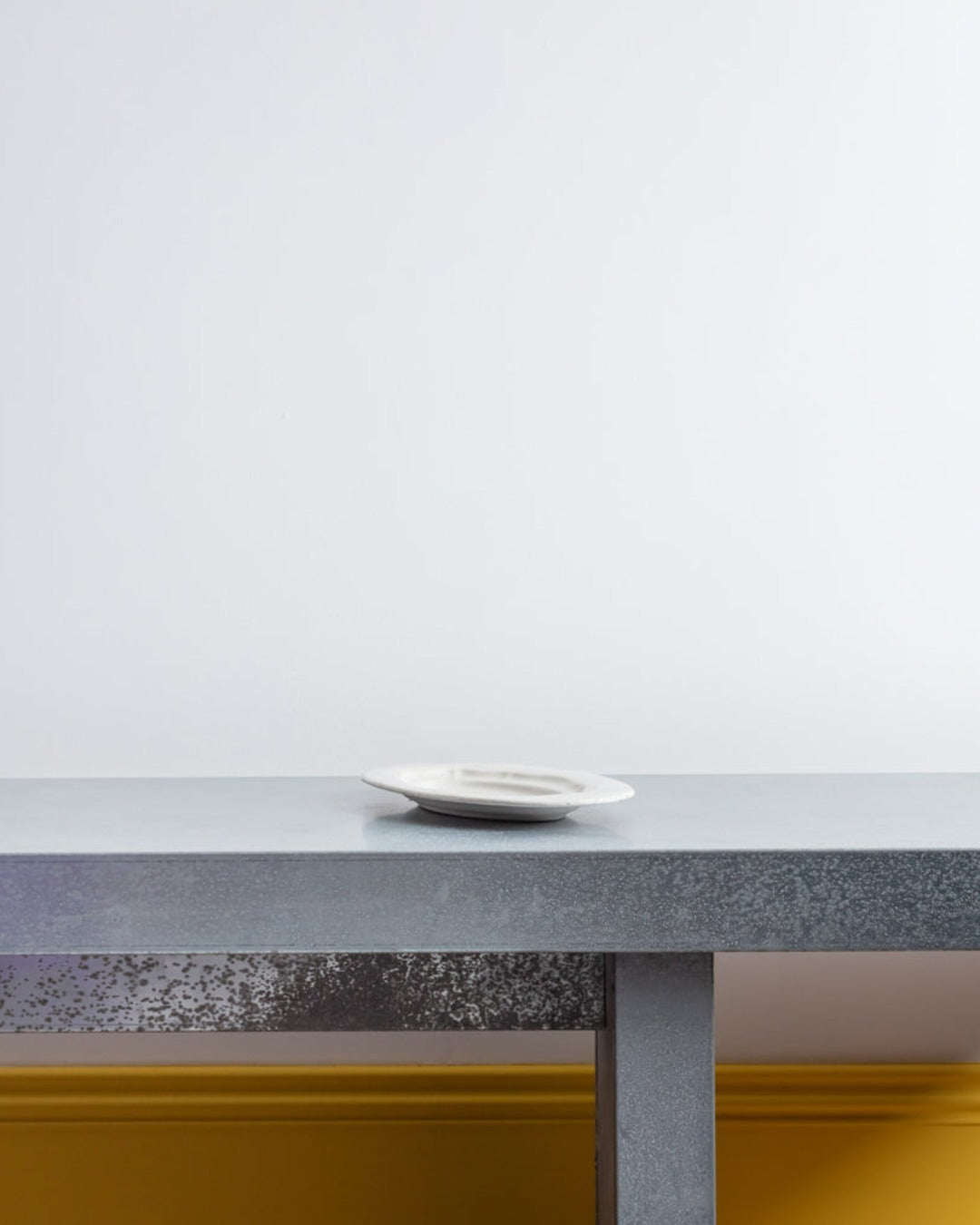 Jars Ceramistes - Réfectoire oval plate - Shiny Sand