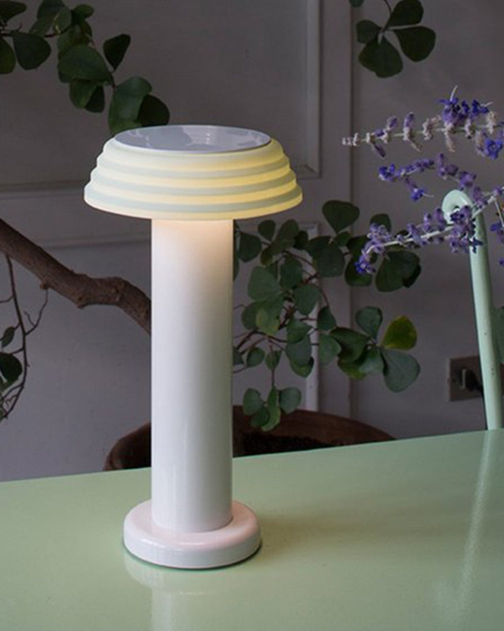 Sowden - Rechargeable portable lamp - White Green