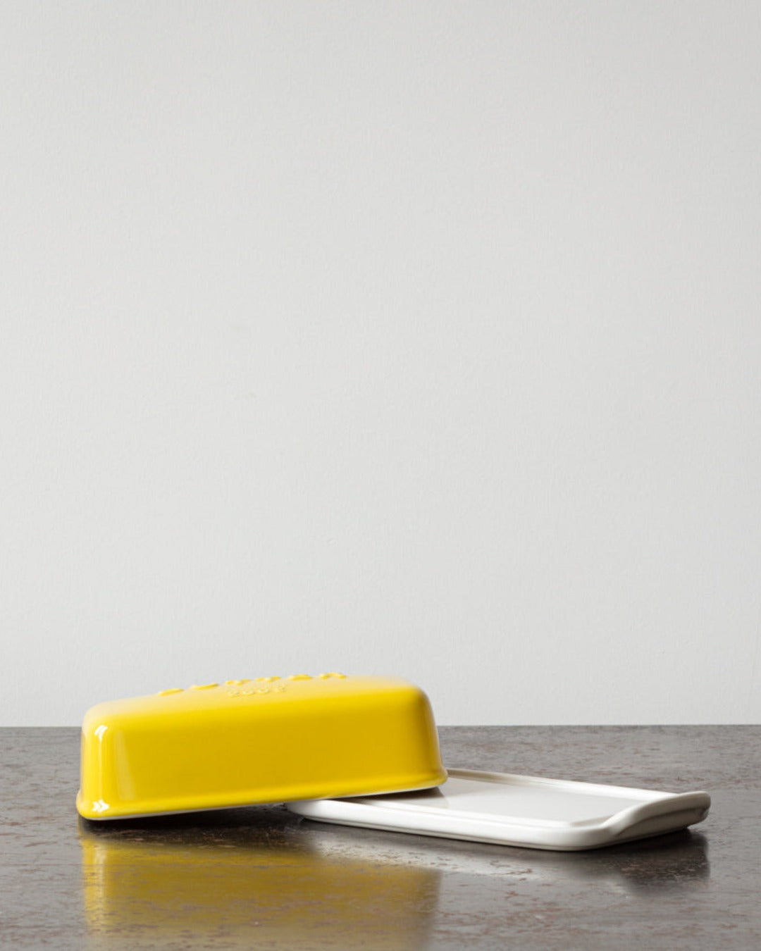 Studio M - Beurrier Arrondi - Jaune