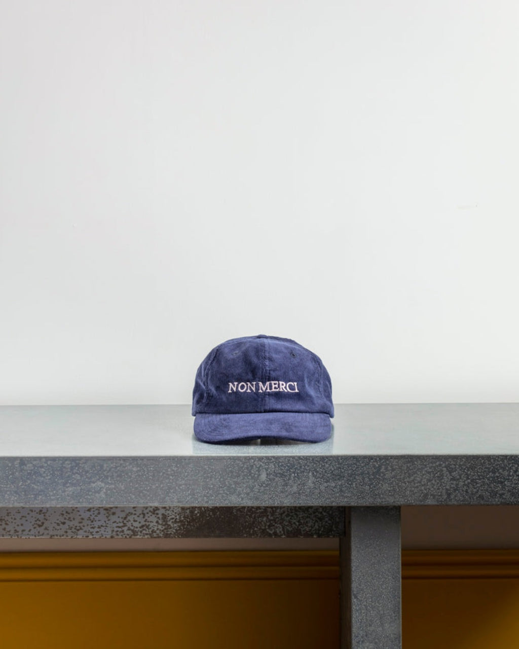 Merci - Casquette Brodée Non Merci - Velours Marine