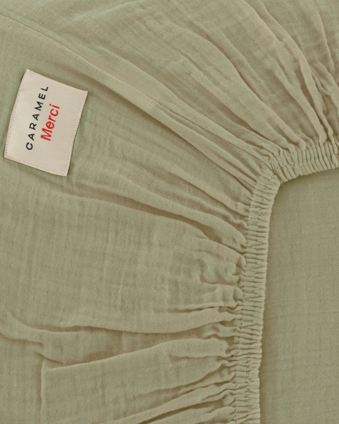 Merci x Caramel - Caramel x Merci - Cotton gauze fitted sheet - Green 77 Rue de Varenne