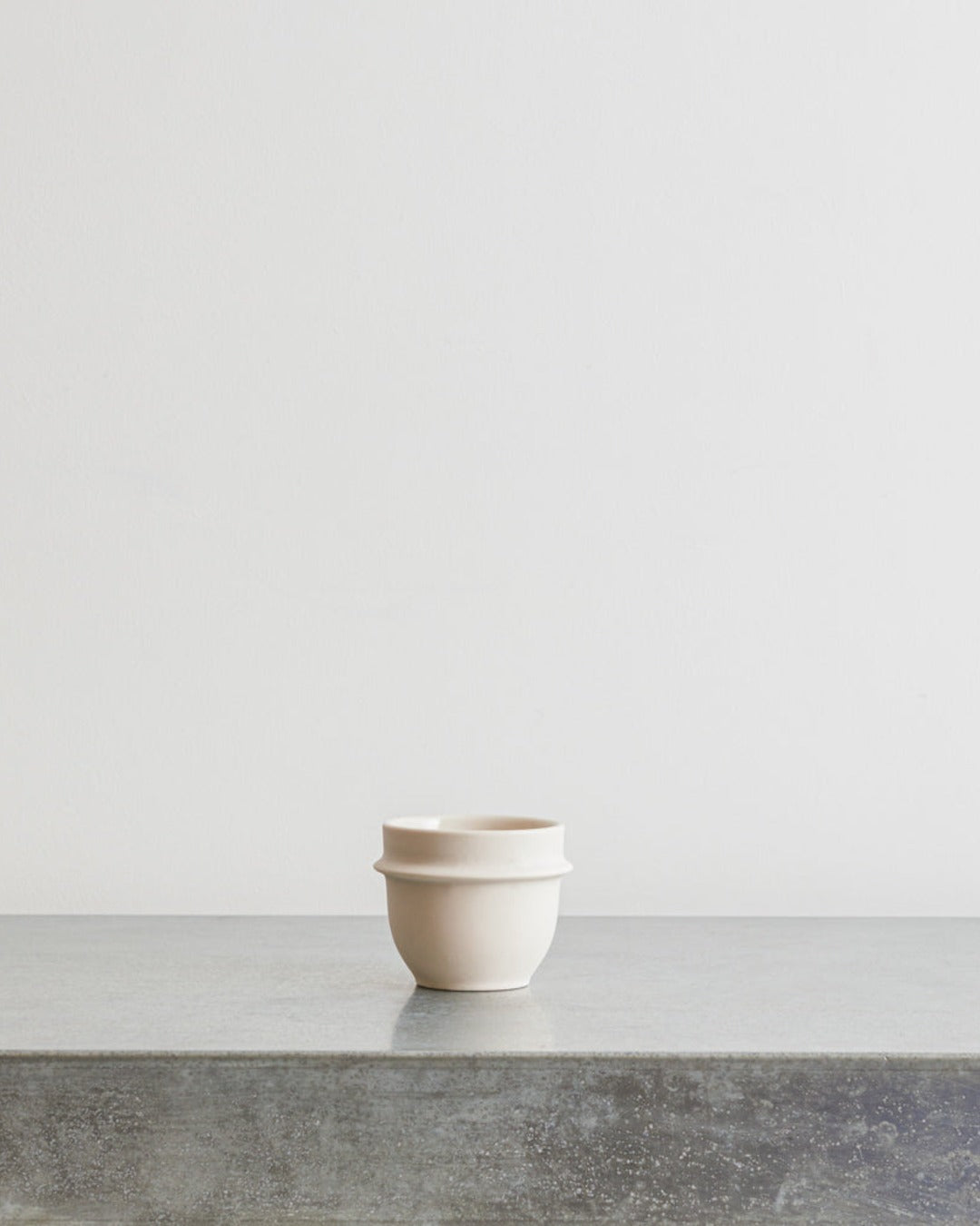 Serax x Kelly Wearstler - Alabaster espresso cup - Dune