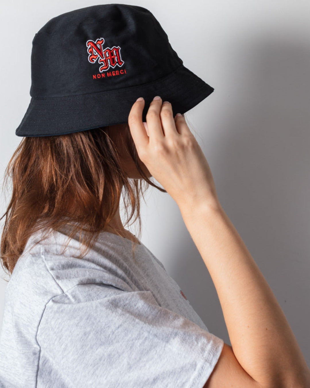 Merci - Gothic Bob Non - Black