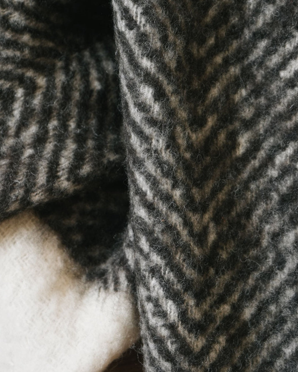 Bed And Philosophy - Plaid Vicky - Noir