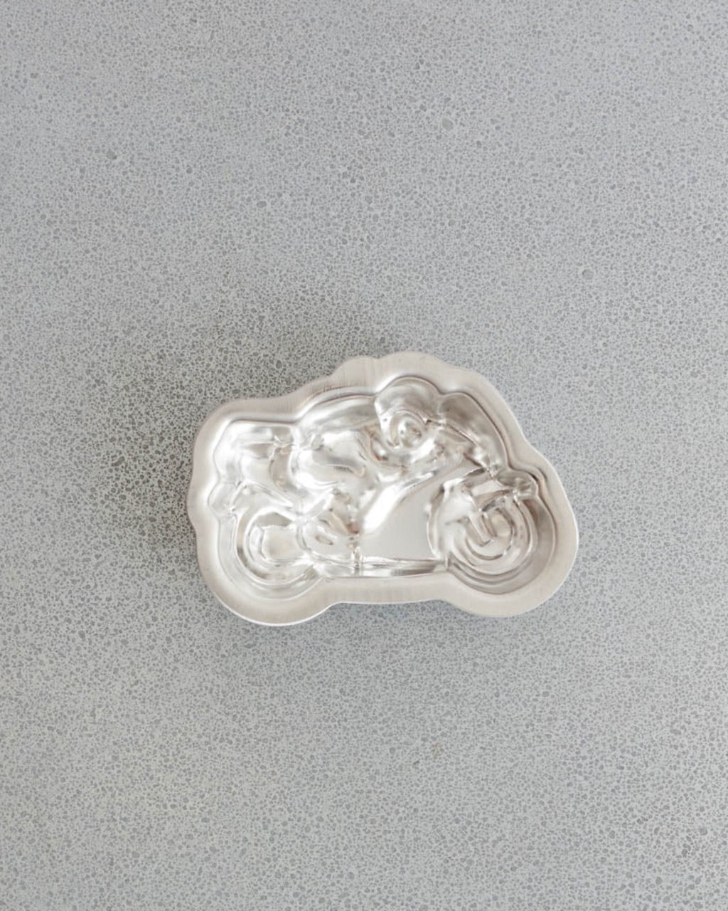 Ametalurgica - Tin mould - Moto