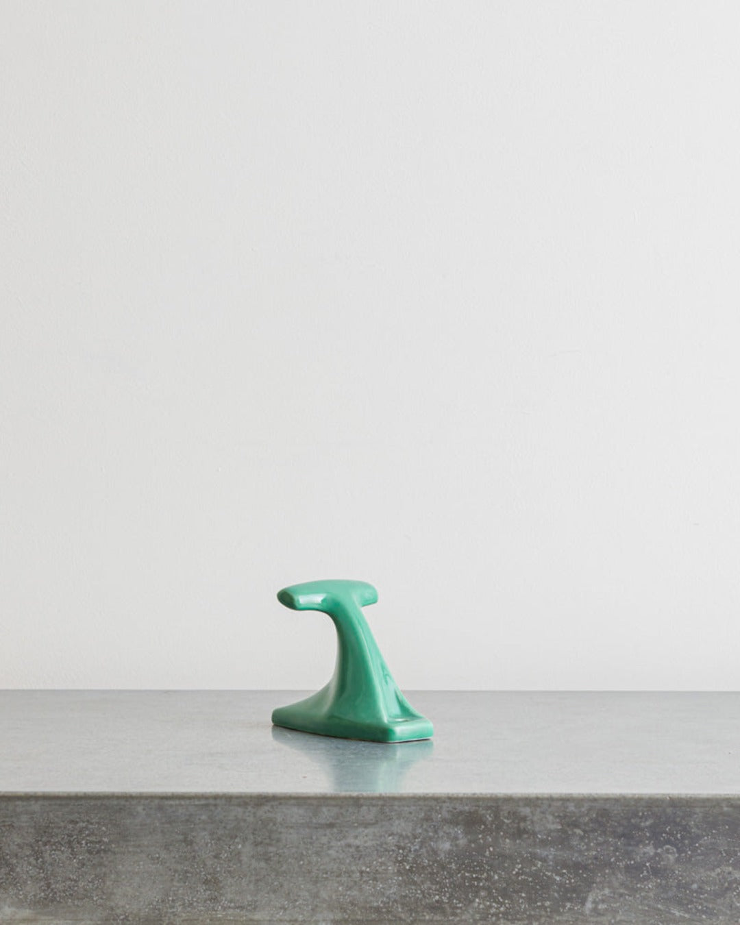 Merigous - Porcelain coat hook - Green