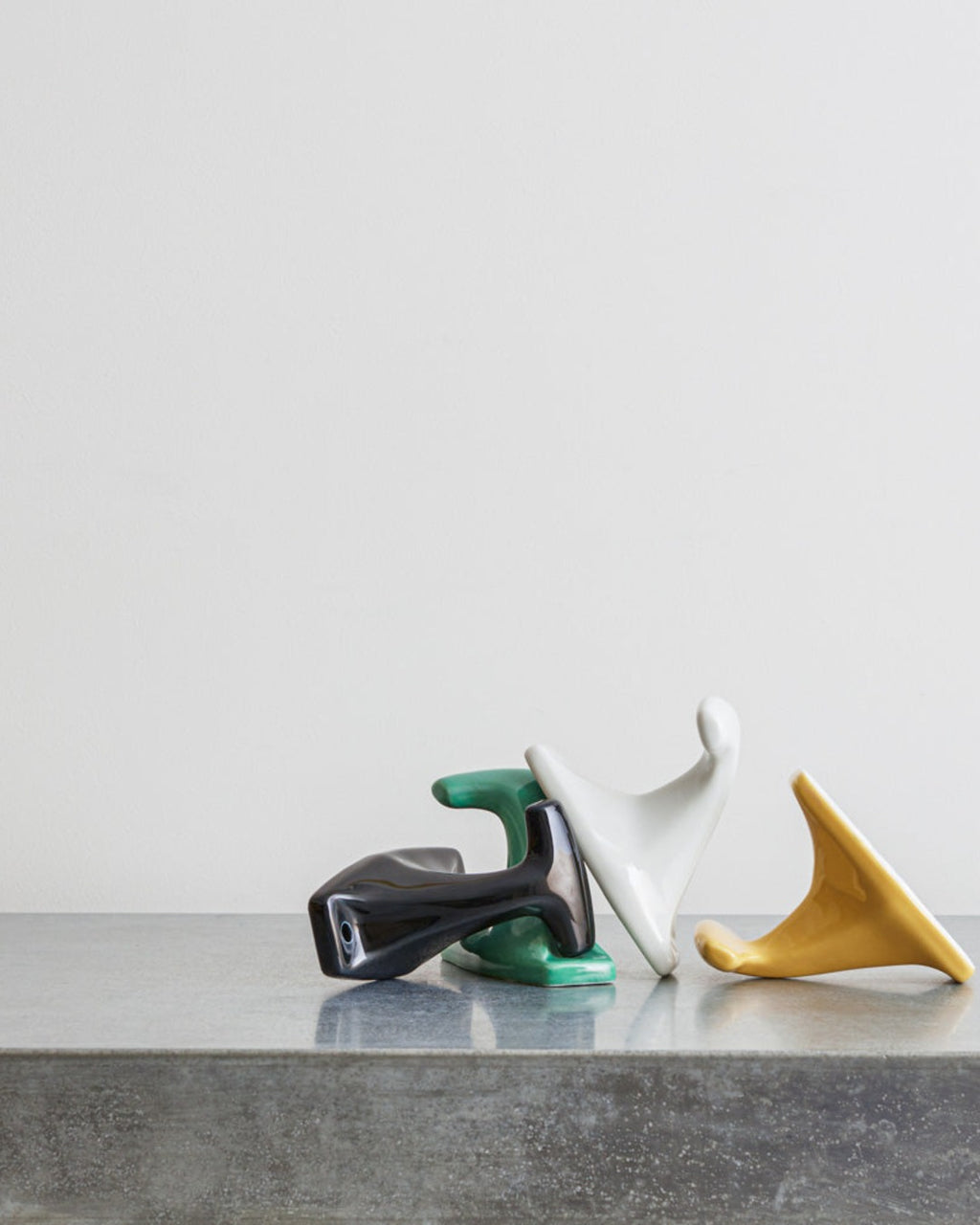Merigous - Porcelain coat hook - Yellow