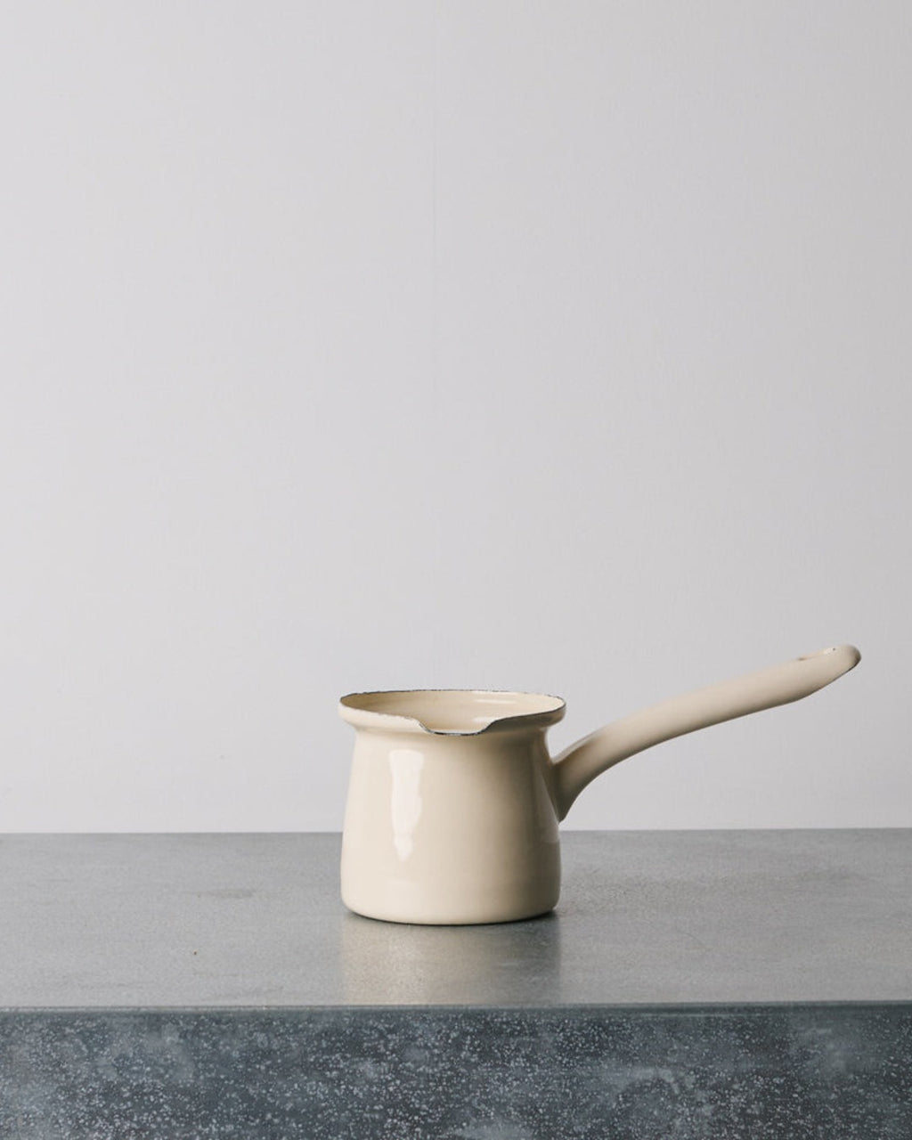 Elifle Enamelware - Petite Casserole - Ivoire