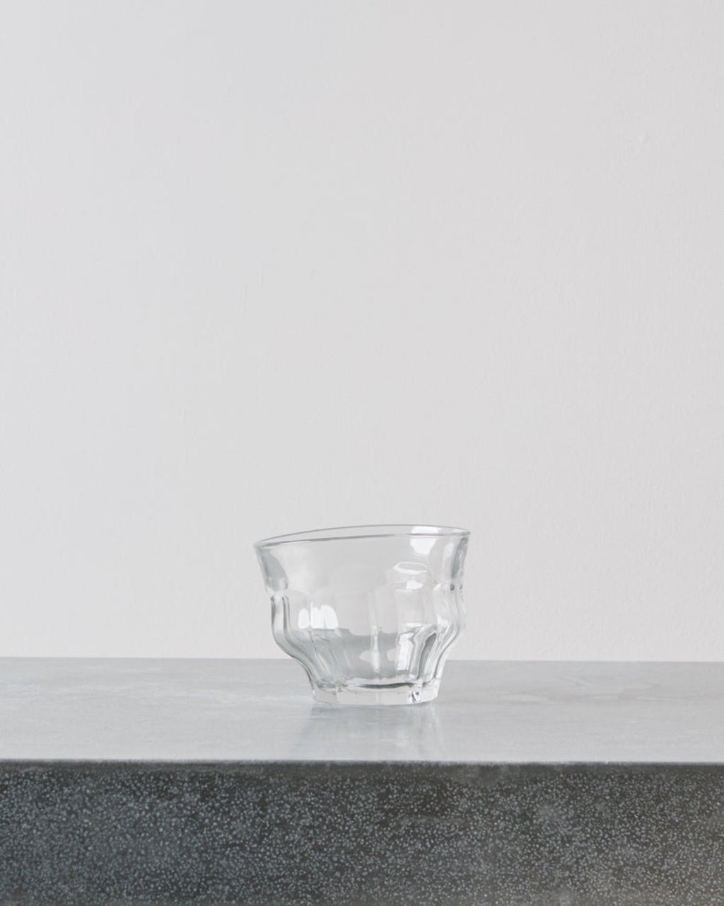 Ensemble London - Tipsy glass - Clear