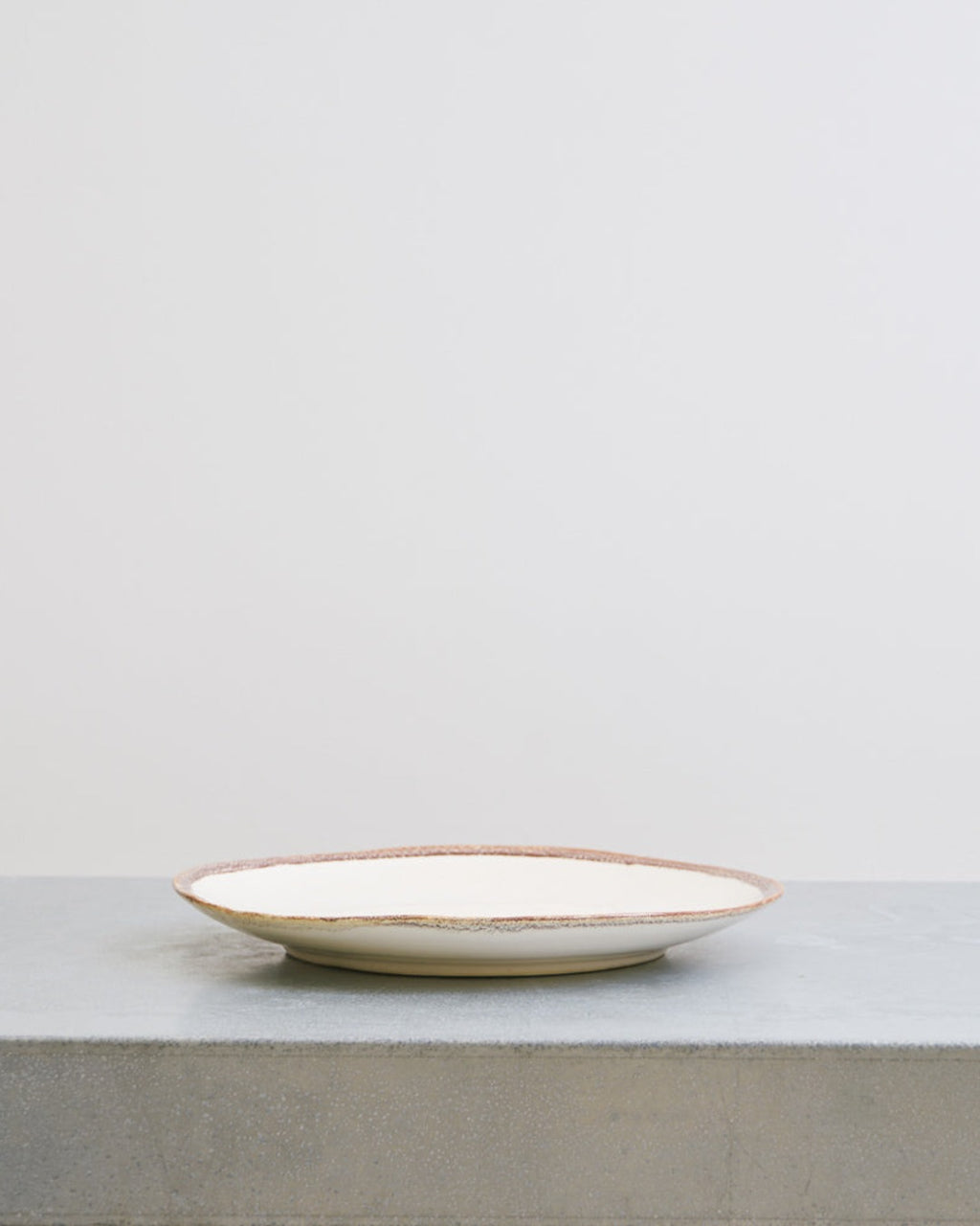 Mos - Assiette Plate En Grès - Crème & Marron