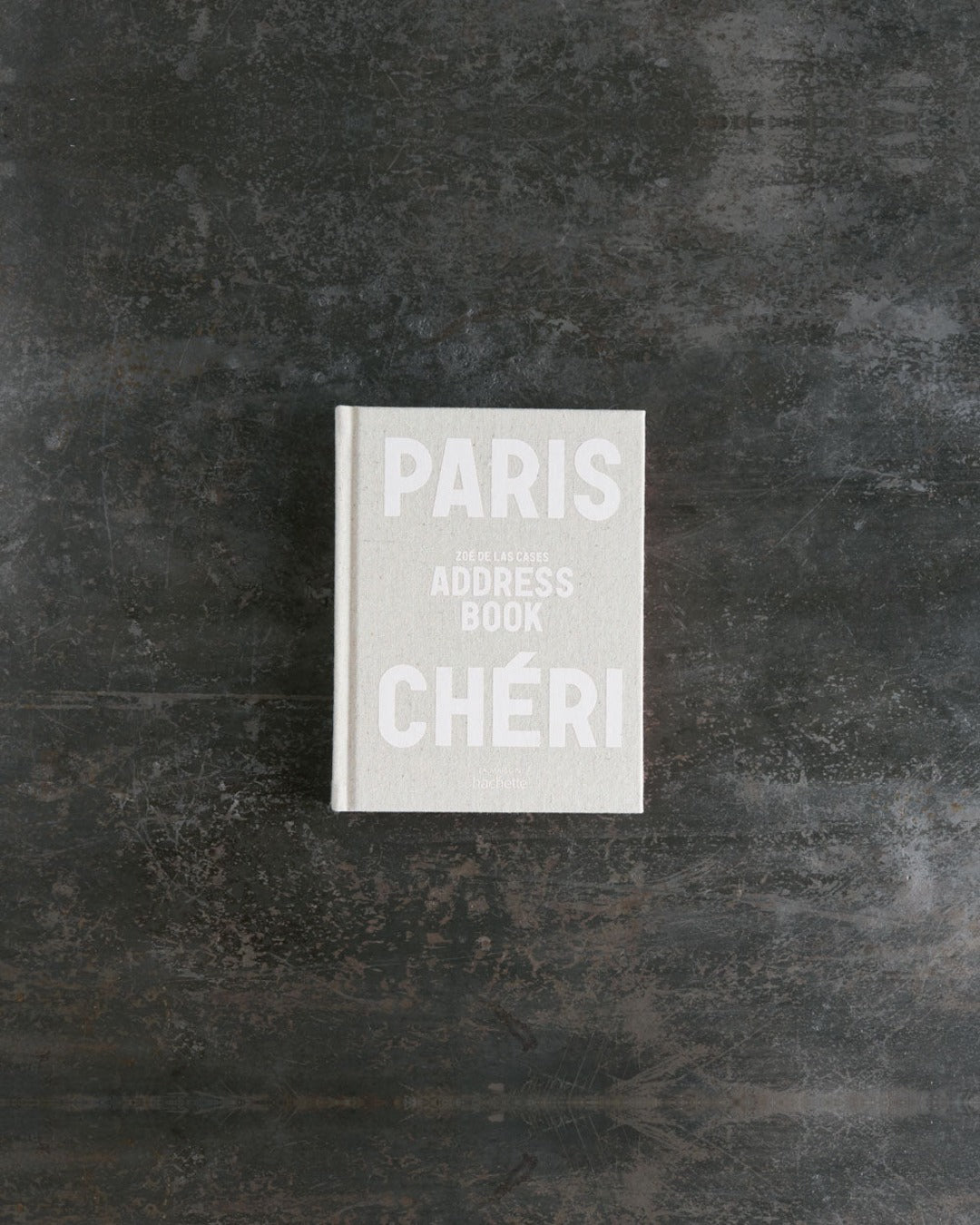 Hachette Editions - Book - Un dimanche à Paris by Zoé de las Cases