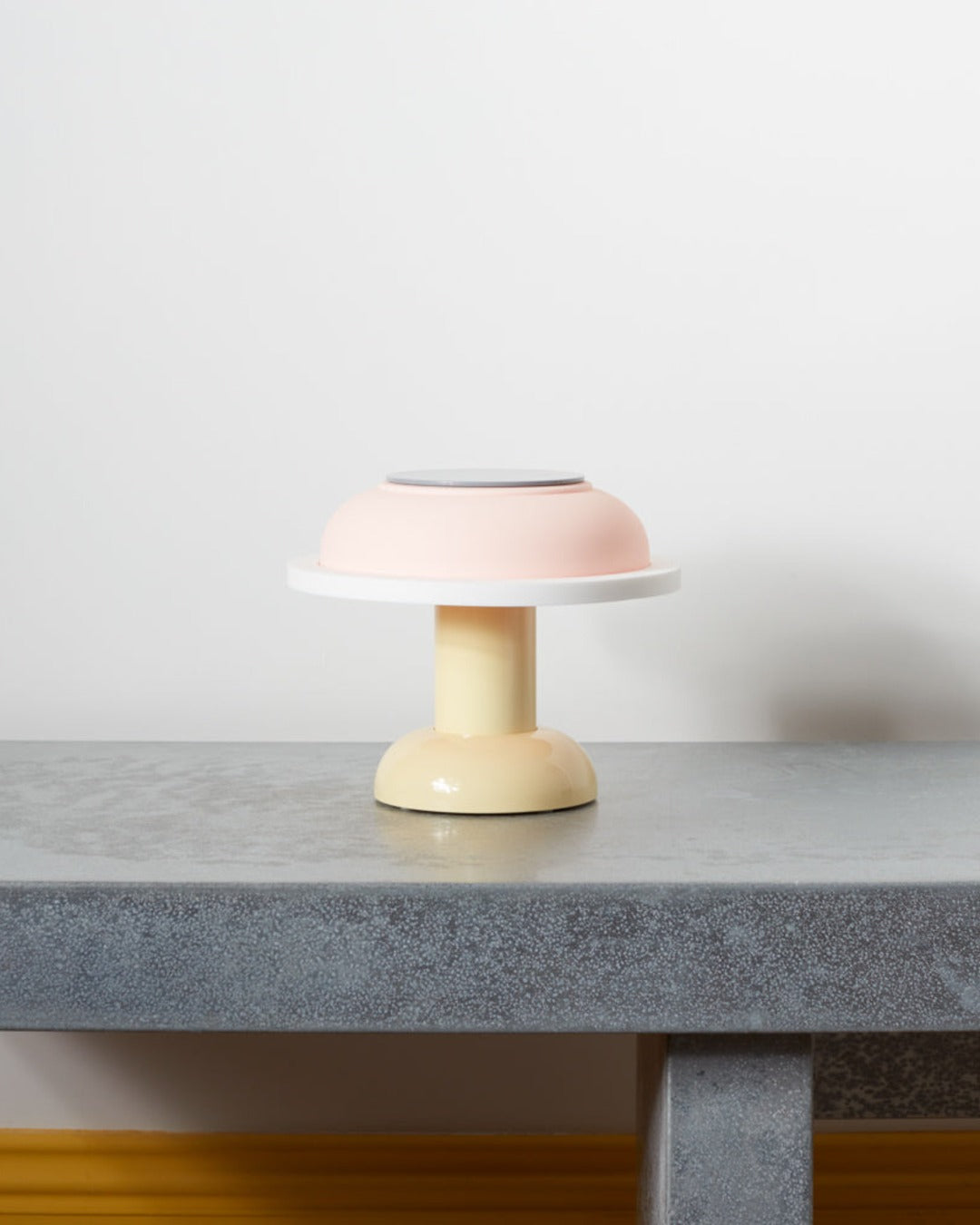 Sowden - Lampe Portable Pl4 - Rose Jaune