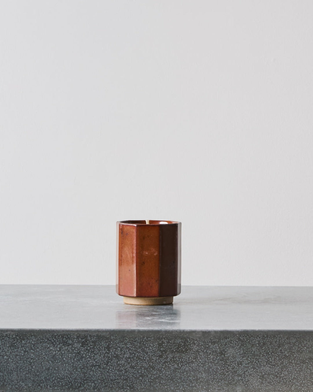 Provider Store - Onji Tabako candle - Brown