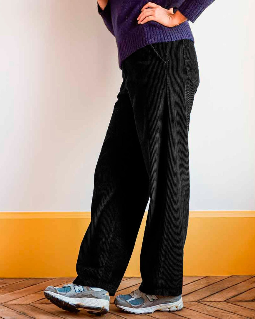 Merci - corduroy pants - Black