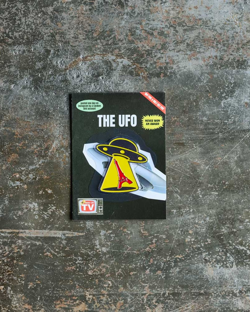 Merci - UFO metal magnet - Eiffel Tower