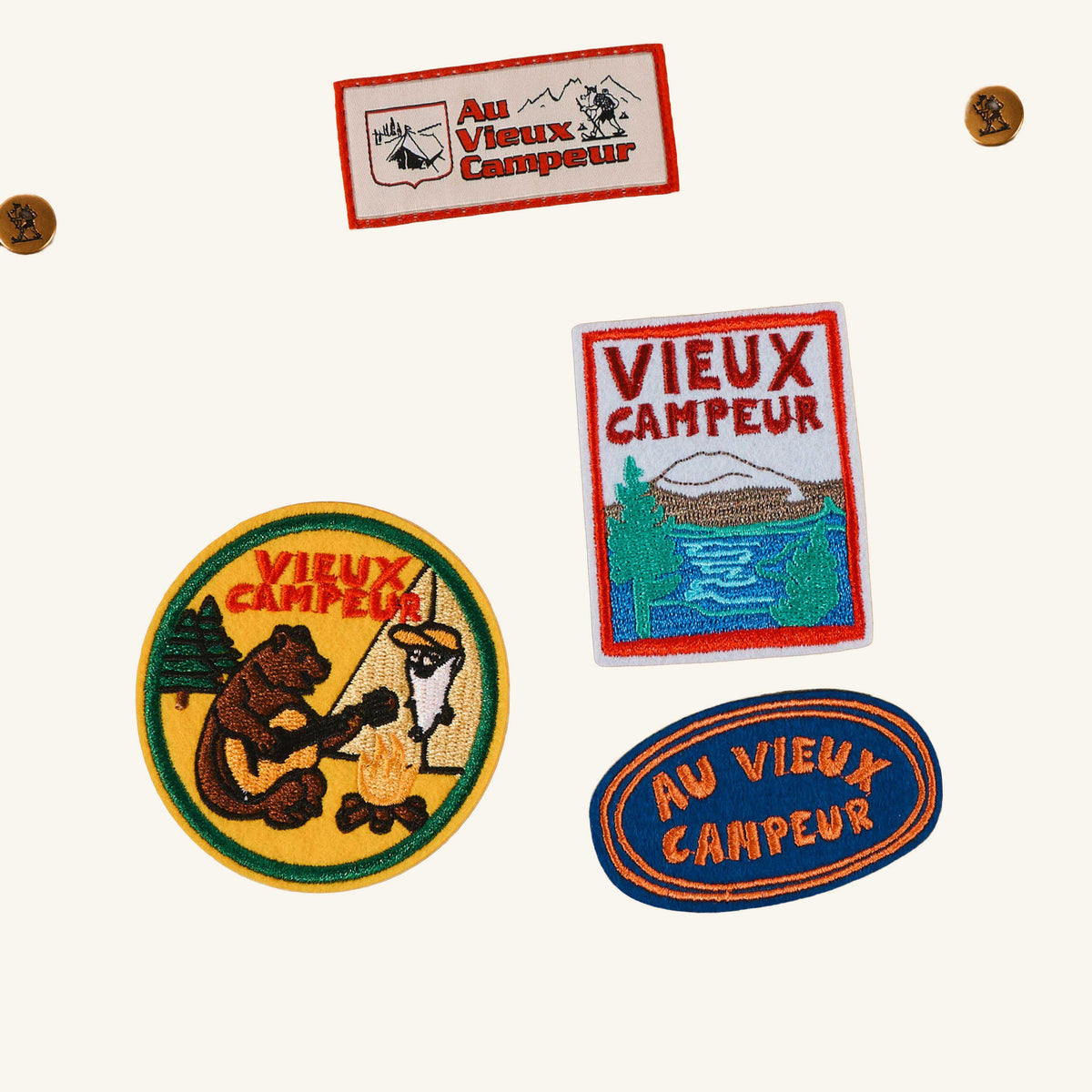 Au Vieux Campeur - Congés Payés - Patch Peace
