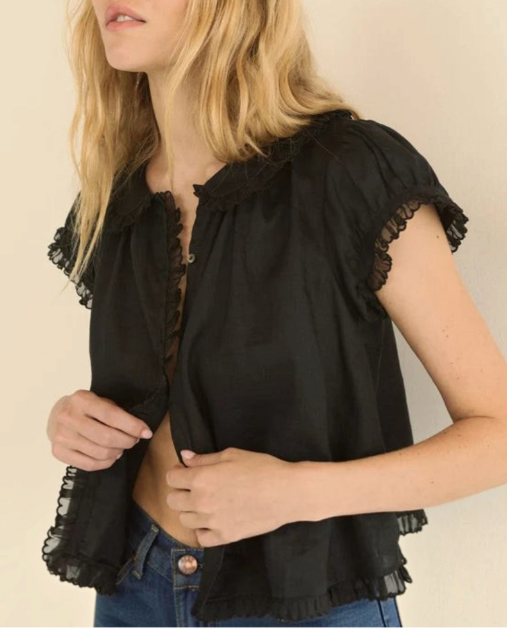 Black Karina blouse Merci Paris in ramie with scalloped collar, puff sleeves and organza details