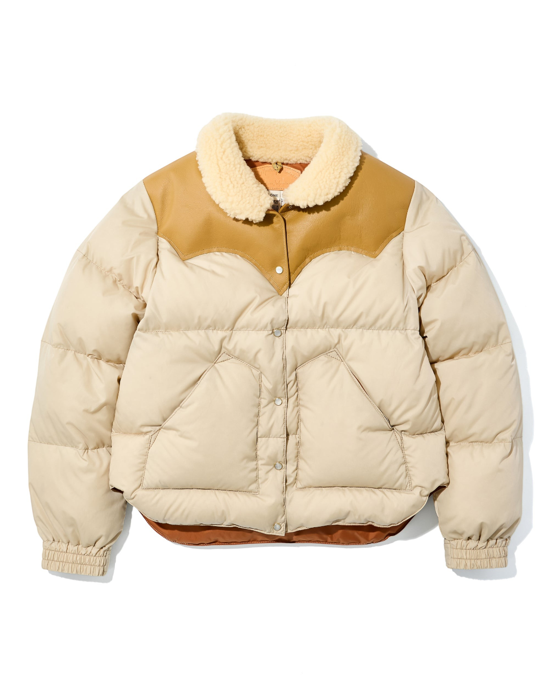 Doudoune Merci Paris Rocky Mountain Kourtney beige avec empiècement en cuir marron et col en peau lainée crème