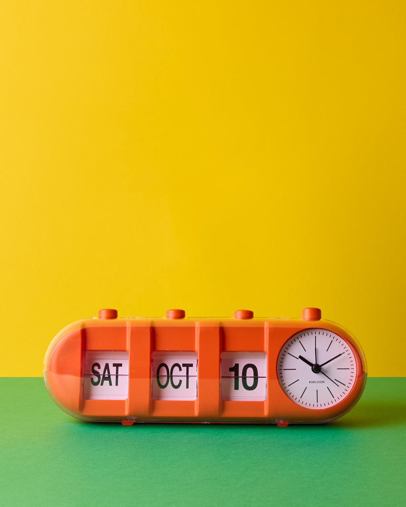 Karlsson - Réveil Rétro Tube Calendar Flip - Orange