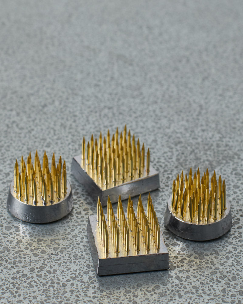 Niwaki - Kenzan Set De Minis Piques À Fleurs