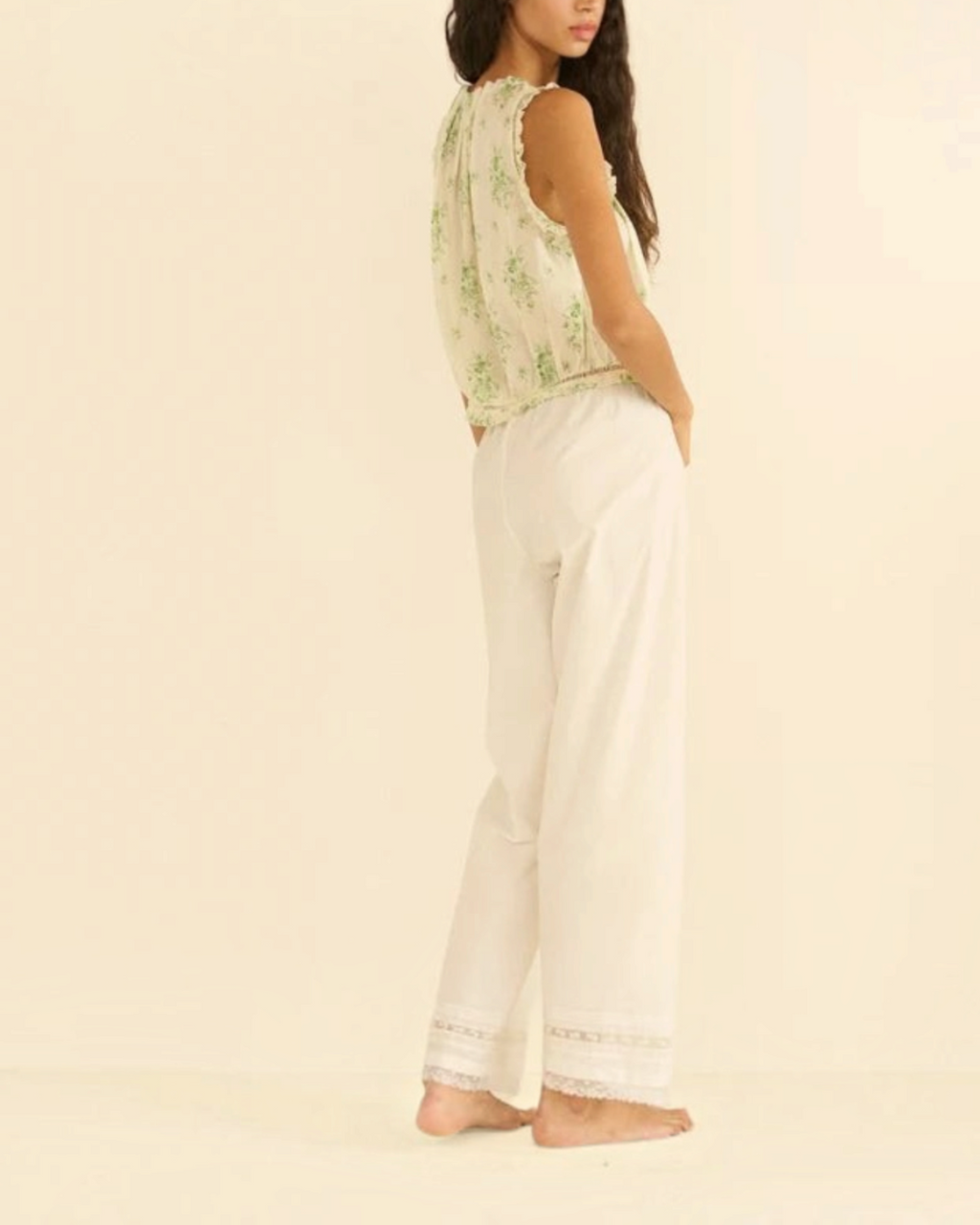Sleeveless blouse Merci Paris Dôen in green organic cotton with floral pattern and picot lace trim