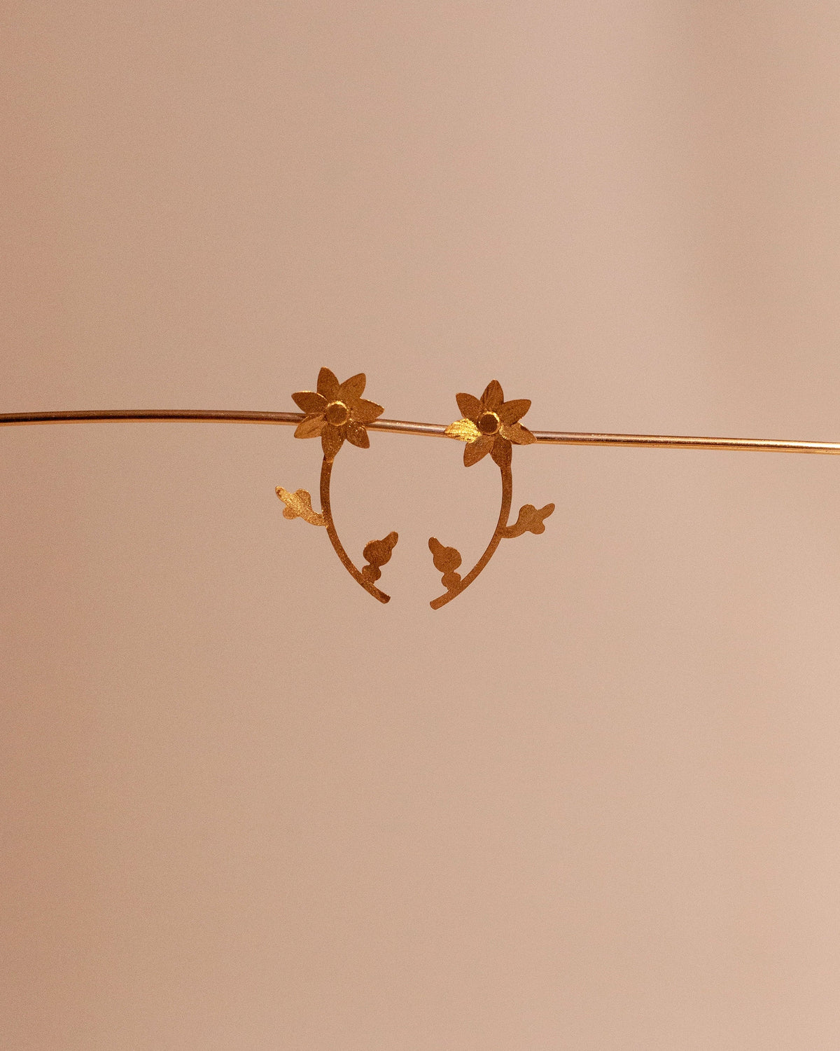 Après Ski - Cerezo Mini Earrings - Gold