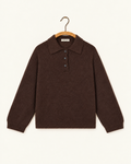 Masscob - Polo Kaely marron sur cintre en bois, étiquette Masscob