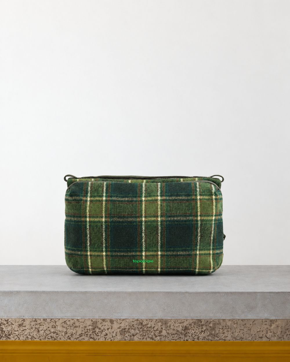 Topologie - Bottle Bag Large Satchel - Green – Bench view