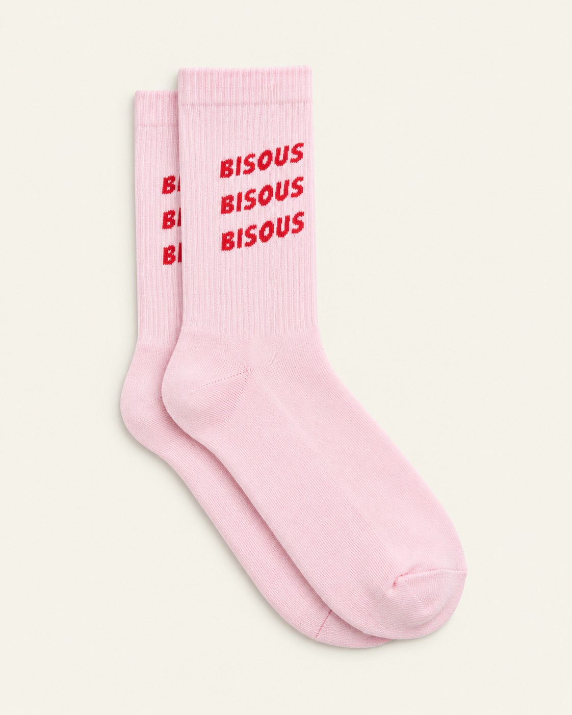 Bisous Skateboard - Chaussettes Sonics - Rose — paire en packshot sur fond écru