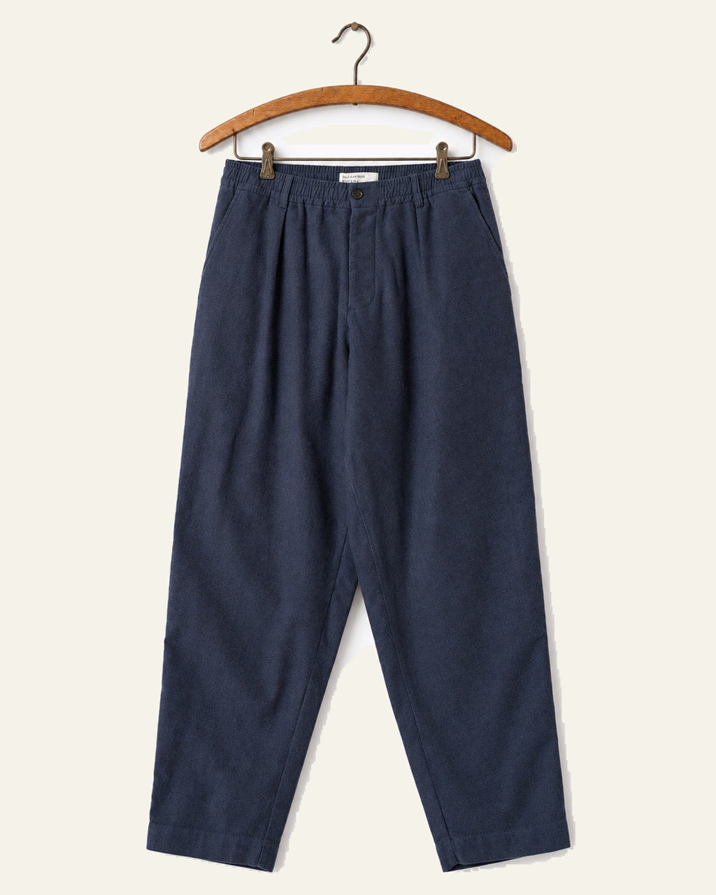 Universal Works - Pantalon Oxford Micro Canvas - Marine - sur cintre
