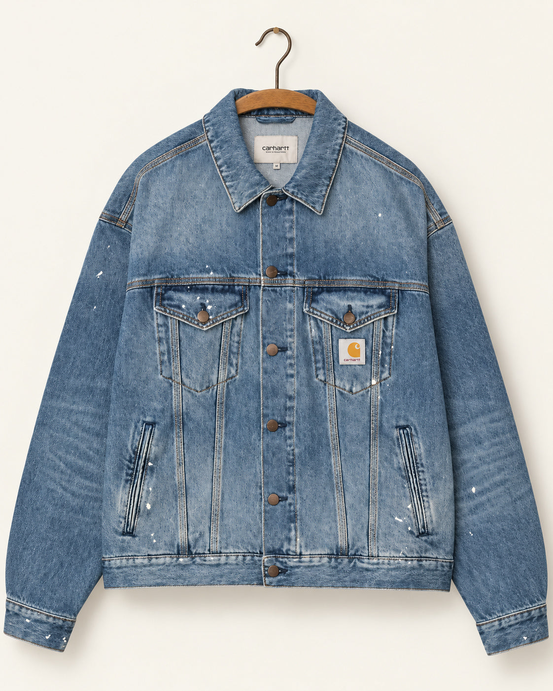 Carhartt Wip - Veste Helston Denim - Blue Destroy Wash, vue de face sur cintre