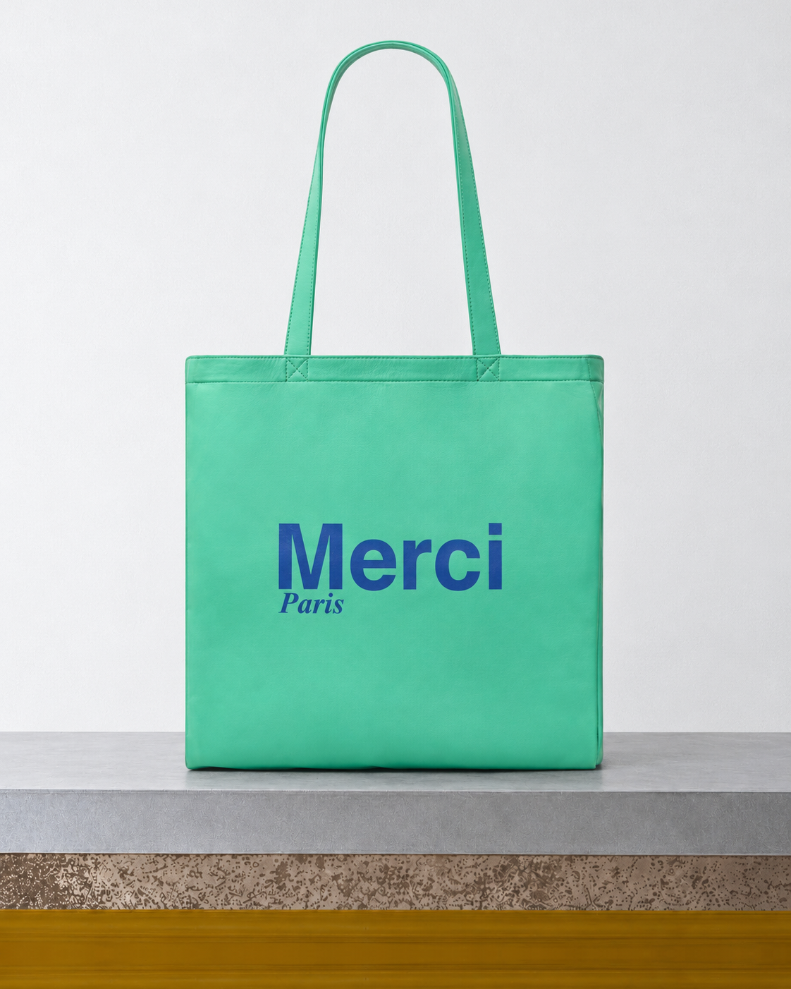 Merci x Gerard Darel - Totebag En Cuir - Menthe sur le banc
