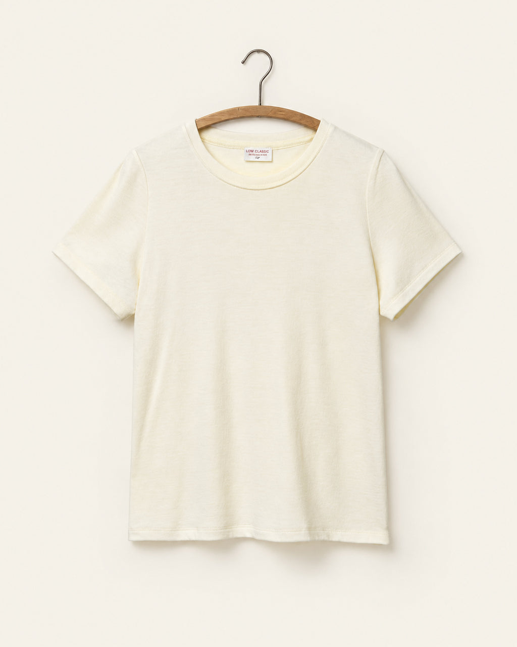 Low Classic - T-Shirt En Maille - Ivoire - vue sur cintre